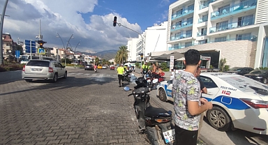 2 SAAT İÇİNDE 100 BİN LİRA KASK CEZASI KESİLDİ 