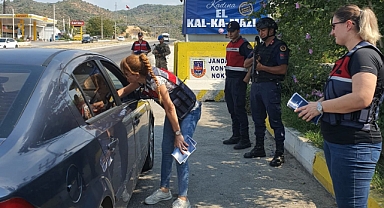MİLAS'TA 475 ARAÇ SÜRÜCÜSÜ VE YOLCULAR BİLGİLENDİRİLDİ 