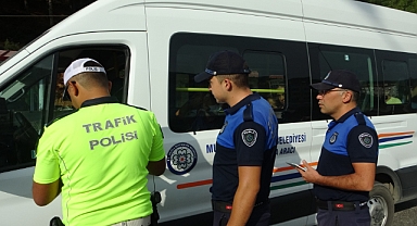 MUĞLA’DA TOPLU TAŞIMA ARAÇLARI DENETLENDİ