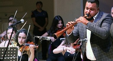 Zurnayla senfoni olur mu demeyin