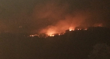 ALEVLER GECEYİ AYDINLATIYOR