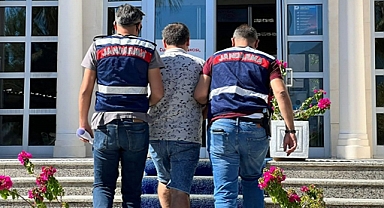 ARANIYORDU, JAST’TA TAKILDI