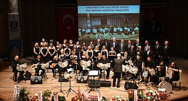 BODRUM ÇOKSESLİ KOROSU’NDAN ‘BARIŞ İÇİN ŞARKILAR’