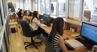 HALK MASASI VATANDAŞLA BELEDİYE ARASINDA KÖPRÜ OLDU