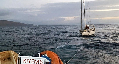 İSTANKÖY ADASINA SÜRÜKLENEN TEKNE KURTARILDI