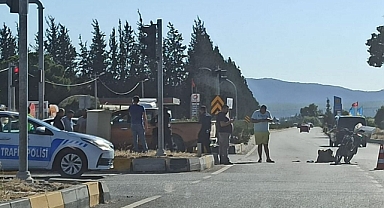 KAMYONETLE ÇARPIŞAN MOTOSİKLETİN SÜRÜCÜSÜ AĞIR YARALANDI