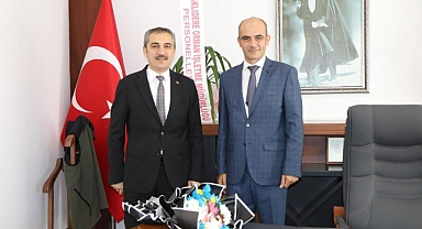 KAVAKLIDERE’DE YENİ İŞLETME MÜDÜRÜ GÖREVE BAŞLADI