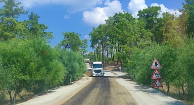 SEYDİKEMER’DE YOL ÇALIŞMALARINI SÜRDÜRÜYOR