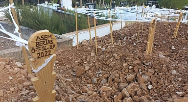 UMUDA YOLCULUK KİMSESİZLER MEZARLIĞI'NDA SON BULDU