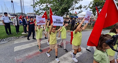 YAYALARA ÖNCELİK DURUŞU, HAYATA SAYGI DURUŞU