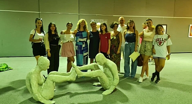 YÜKSEK LİSANS ÖĞRENCİSİNDEN İN “AKINTIYA KARŞI” SERGİSİ