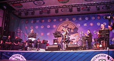 ZURNA ÜSTATLARI FETHİYE'DE BULUŞTU