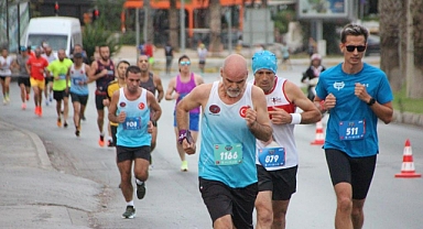 BODRUM’DA YARI MARATON HEYECANI