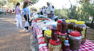 ETRİM TARIM KAMPI’NDA CUMHURİYET BAYRAMI’NA ÖZEL ETKİNLİK