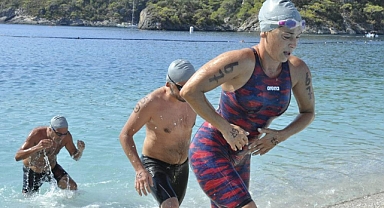 FETHİYE’DE 3. SPOR FESTİVALİ AÇIK SU YÜZME YARIŞI YAPILDI