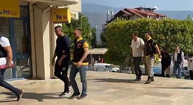 GÖÇMENLERİN KAYITSIZ BARINMASINI SAĞLAYAN 9 ŞAHSA ADLİ KONTROL