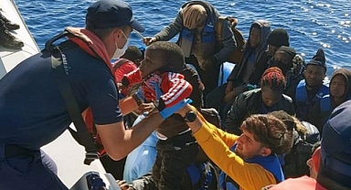 MARMARİS’TE 34 DÜZENSİZ GÖÇMEN KURTARILDI