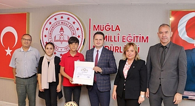MUĞLA’NIN GENÇLERİ MİLLİ TEKNOLOJİ HAMLESİ BAYRAĞINI DALGALANDIRIYOR