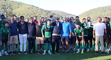 ONURSAL BAŞKAN FİKRET ÖZTÜRK: “TAKIMDAN SON DERECE MEMNUNUZ”