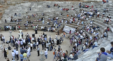 TELMESSOS ANTİK TİYATROSU 7 YILIN ARDINDAN AÇILDI