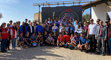 ULUSLARARASI DAĞ BİSİKLETİ YARIŞMASININ ÖDÜLLERİ VERİLDİ