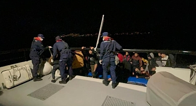 BODRUM'DA 141 DÜZENSİZ GÖÇMEN KURTARILDI, 16'SI YAKALANDI