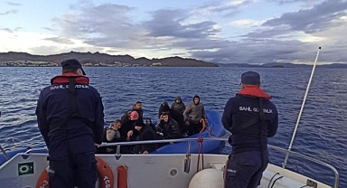 BODRUM’DA 19 DÜZENSİZ GÖÇMEN KURTARILDI