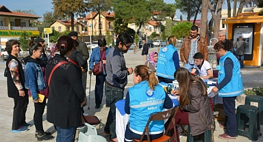 BÜYÜKŞEHİR’DEN 13 İLÇEDE ŞEKER ÖLÇÜMÜ