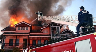 BÜYÜKŞEHİR İTFAİYESİNDEN SOBA KULLANANLARA UYARI