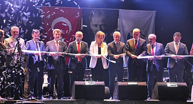 HALKA 200 MİLYON LİRALIK CUMHURİYET HEDİYESİ GİBİ AÇILIŞ