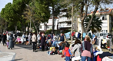 KÖYCEĞİZ’DE KASIM AYI İKİNCİ EL PAZARI KURULDU