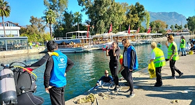 KÖYCEĞİZ GÖLÜ DİP TEMİZLİĞİ YAPILDI