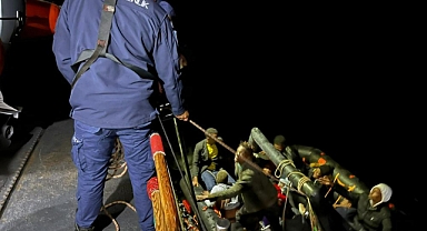 MARMARİS’TE 15 DÜZENSİZ GÖÇMEN KURTARILDI