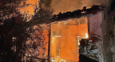 MENTEŞE’DE EV YANGINI