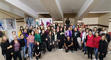 MİLAS BELEDİYESİ’NİN KURSLARINA ÖĞRENCİLER YOĞUN İLGİ GÖSTERİYOR