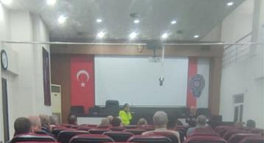 MUĞLA’DA FAHRİ TRAFİK MÜFETTİŞLERİNE EĞİTİM VERİLDİ