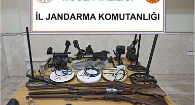 PİYASA DEĞERİ 200 MİLYON LİRA OLAN PAİNİTE TAŞI ELE GEÇİRİLDİ