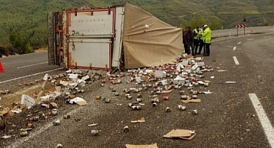 SEYDİKEMER'DE TRAFİK KAZASI: 1 YARALI