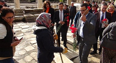 STRATONİKEİA ANTİK KENTİNDE KADINA ŞİDDET ETKİNLİĞİ