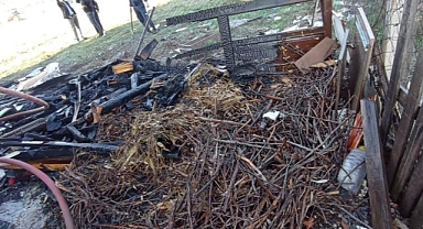 BAHÇEDEKİ ODUNLAR TUTUŞTU EV YANMAKTAN KURTULDU