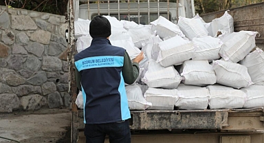 BELEDİYEDEN VATANDAŞLARA YAKACAK DESTEĞİ