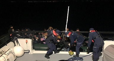 BODRUM'DA 30 DÜZENSİZ GÖÇMEN YAKALANDI