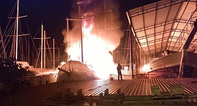 FETHİYE’DE TERSANE YANGINI: 4 AHŞAP TEKNE ZARAR GÖRDÜ