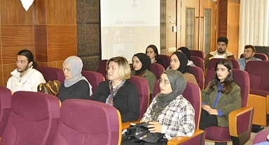 KIZILAY, AFET GÖNÜLLÜLERİ YETİŞTİRİYOR