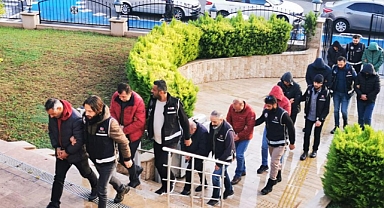 MARMARİS MERKEZLİ RÜŞVET OPERASYONUNDA 5 TUTUKLAMA