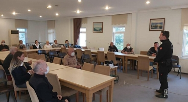 MARMARİS’TE HUZUREVİ SAKİNLERİNE TRAFİK EĞİTİMİ VERİLDİ