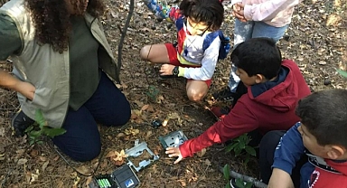 MARMARİS’TE ÖĞRENCİLER FOTOKAPANLA YABAN HAYATINI İZLİYOR