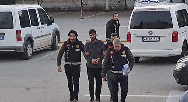 SİLAH ÇEKİP KUYUMCUYU SOYMAYA ÇALIŞTI