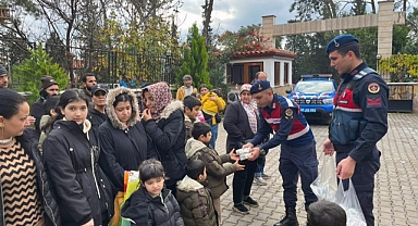 YOL KONTROLÜNDE 144 GÖÇMEN YAKALANDI