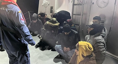 YUNANLARIN İTTİĞİ 13 DÜZENSİZ GÖÇMEN BODRUM'DA KURTARILDI